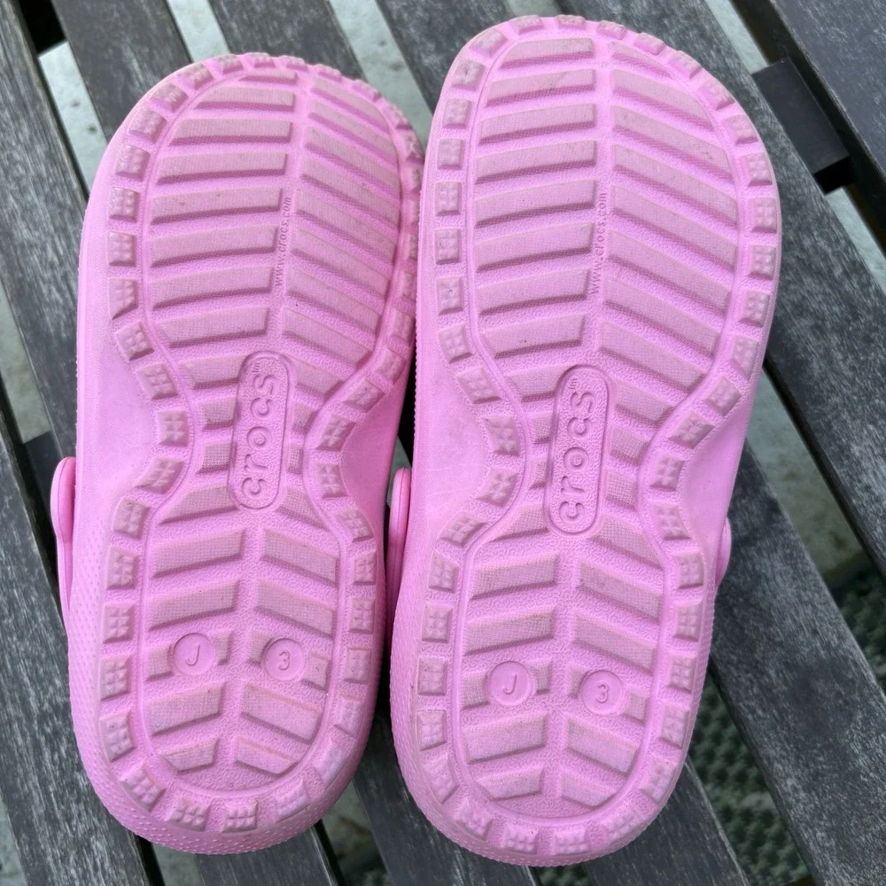 Crocs Kids J3 Pink Classic Fuzz Lined Clogs Cozicore Faux Fur